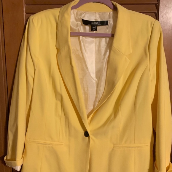 Single button blazer